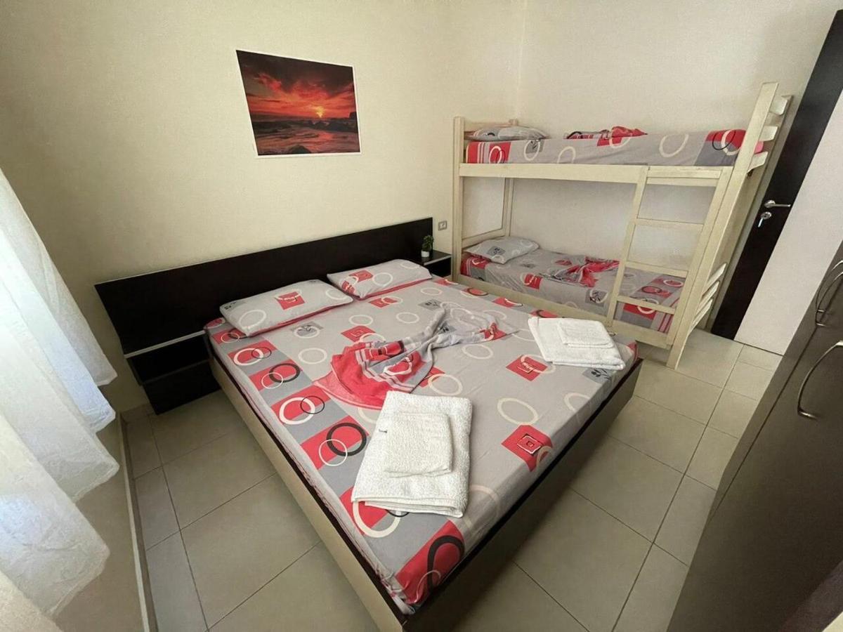Aparthotel Vila Tufi Velipoje Bagian luar foto
