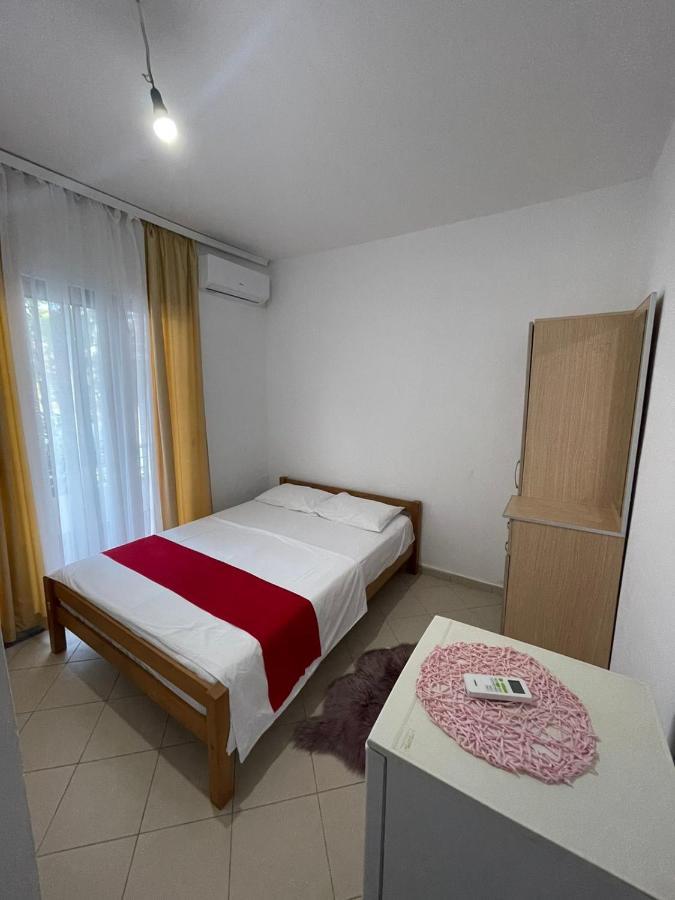 Aparthotel Vila Tufi Velipoje Bagian luar foto