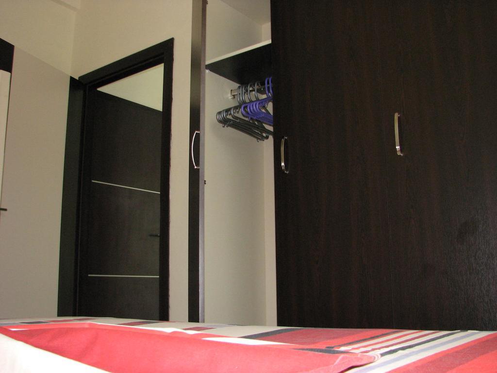 Aparthotel Vila Tufi Velipoje Bagian luar foto