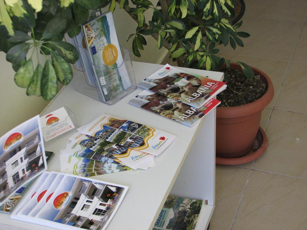 Aparthotel Vila Tufi Velipoje Bagian luar foto