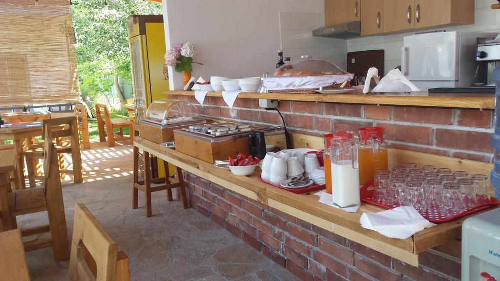 Aparthotel Vila Tufi Velipoje Bagian luar foto